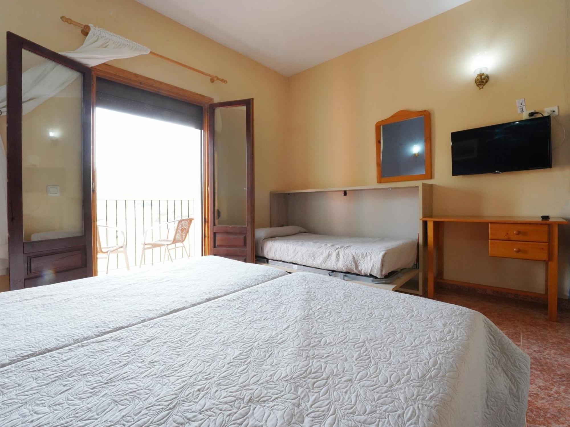 Hotel La Rueda 3000 โมรา เด รูเบียรอส ภายนอก รูปภาพ