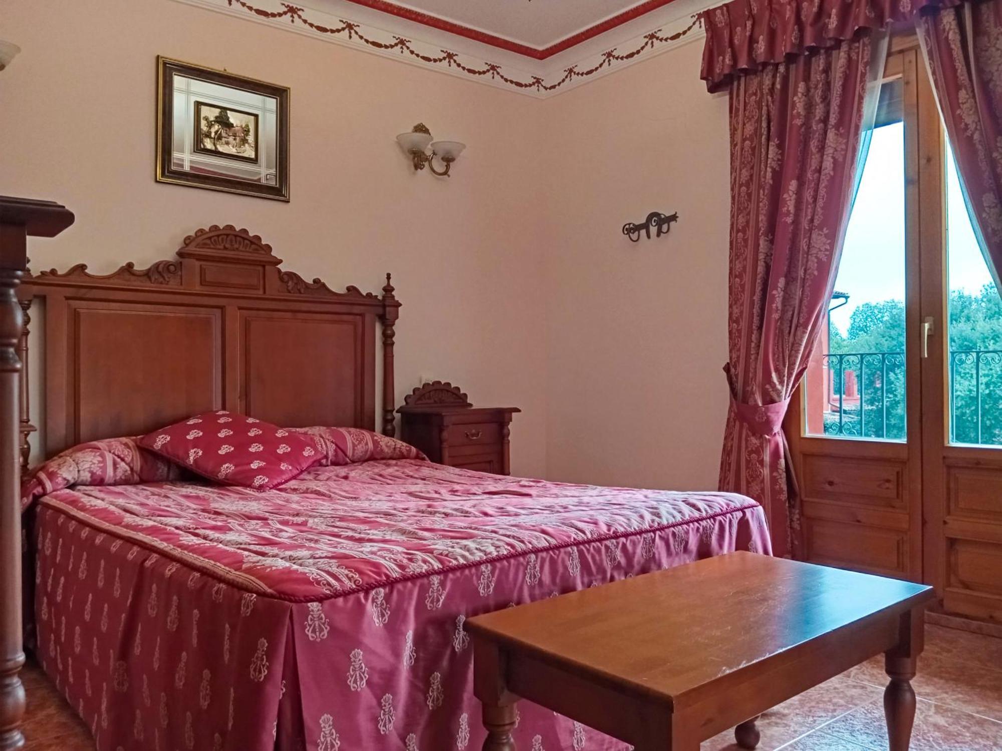 Hotel La Rueda 3000 โมรา เด รูเบียรอส ภายนอก รูปภาพ