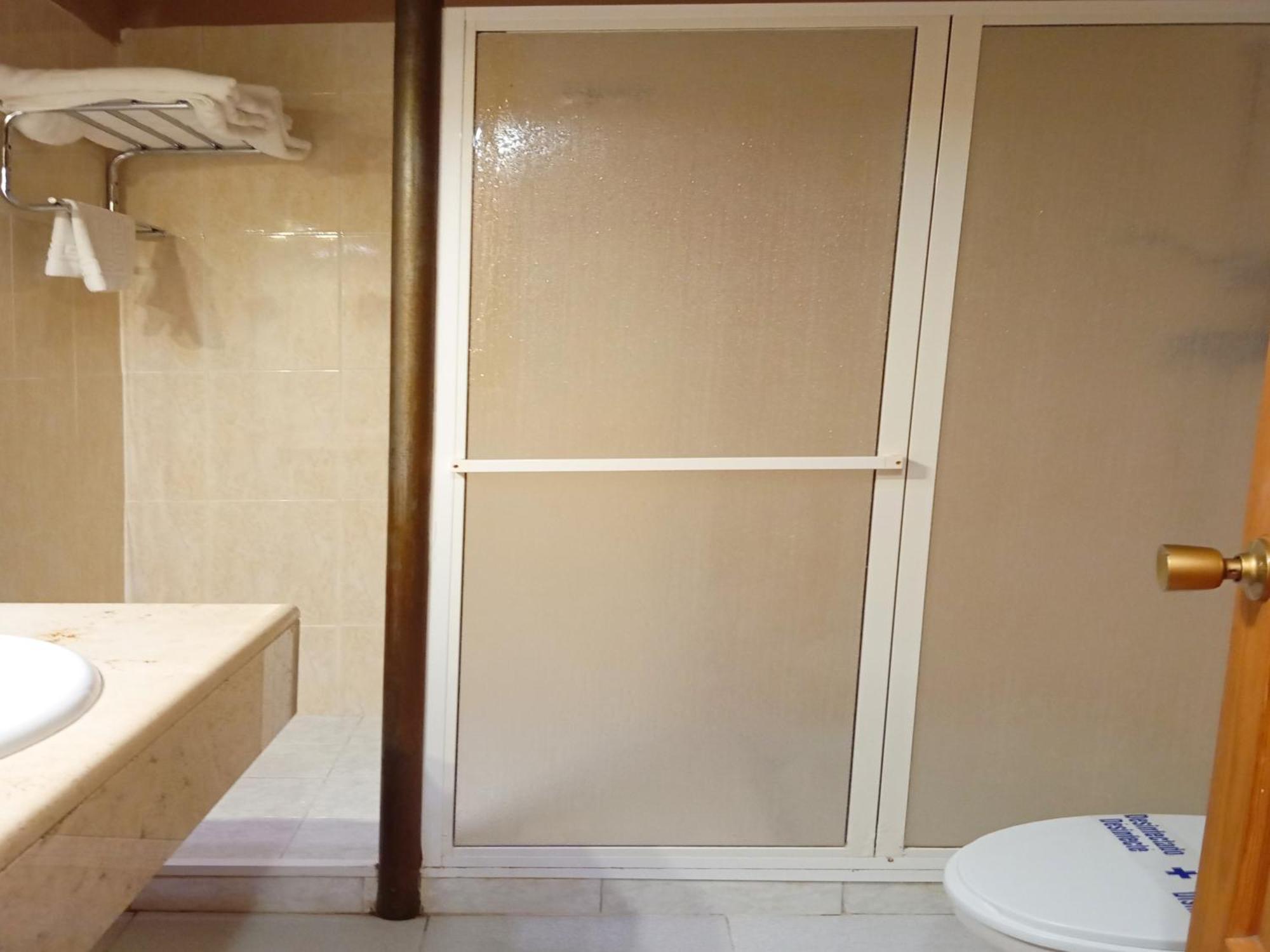 Hotel La Rueda 3000 โมรา เด รูเบียรอส ภายนอก รูปภาพ
