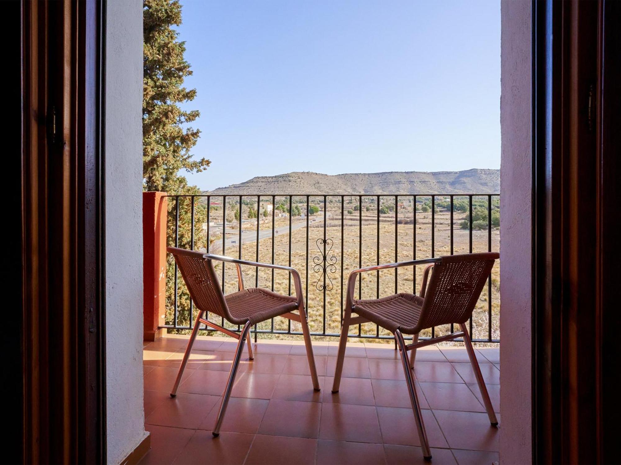 Hotel La Rueda 3000 โมรา เด รูเบียรอส ภายนอก รูปภาพ